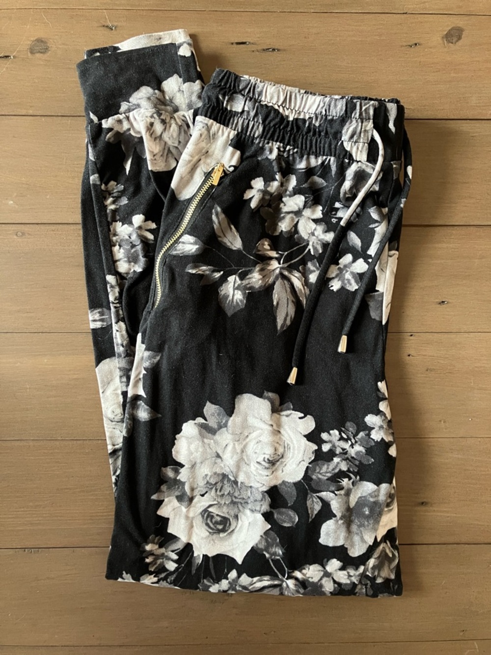 Eye Candy Black and White Floral Elastic-Waist Pants